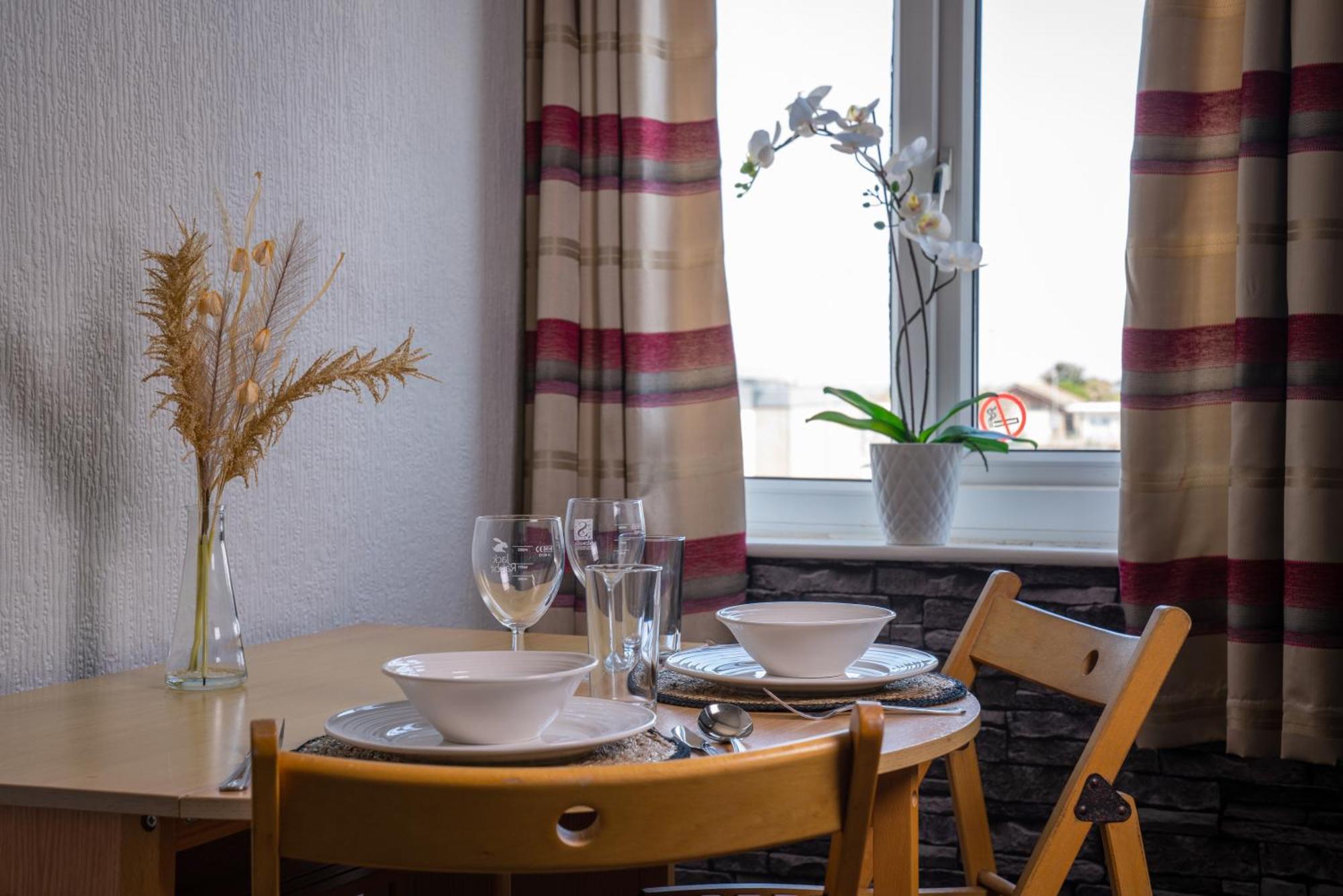 Coasters Holiday Apartments Skegness Bagian luar foto